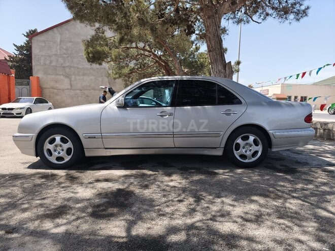Mercedes E 200 2000, 520,000 km - 2.0 l - Bakı