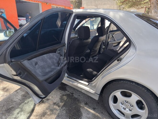 Mercedes E 200 2000, 520,000 km - 2.0 l - Bakı