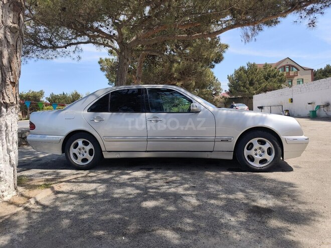 Mercedes E 200 2000, 520,000 km - 2.0 l - Bakı