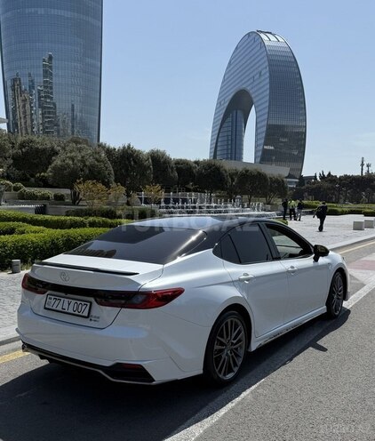 Toyota Camry 2024, 8,872 km - 2.5 l - Bakı