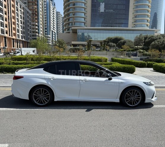 Toyota Camry 2024, 8,872 km - 2.5 l - Bakı