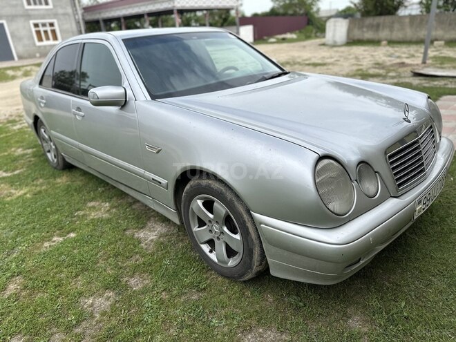 Mercedes E 200 1997, 235,678 km - 2.0 l - Masallı