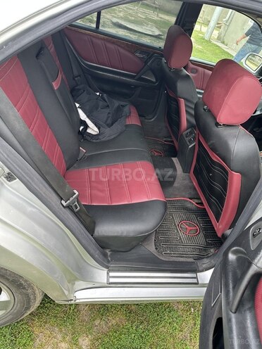 Mercedes E 200 1997, 235,678 km - 2.0 l - Masallı