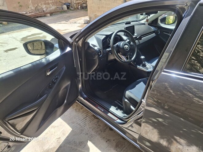 Toyota Yaris iA 2016, 87,440 km - 1.5 л - Bakı