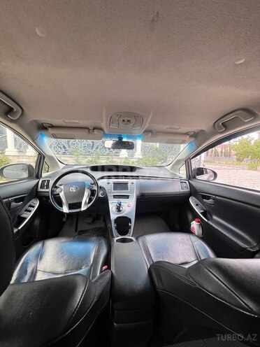Toyota Prius 2013, 230,000 km - 1.8 л - Bakı