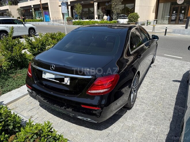 Mercedes E 220 d 2018, 135,000 km - 2.0 l - Bakı