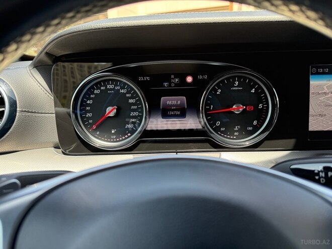 Mercedes E 220 d 2018, 135,000 km - 2.0 l - Bakı
