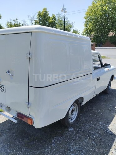 Moskvich  1990, 40,000 km - 1.5 л - Şəki