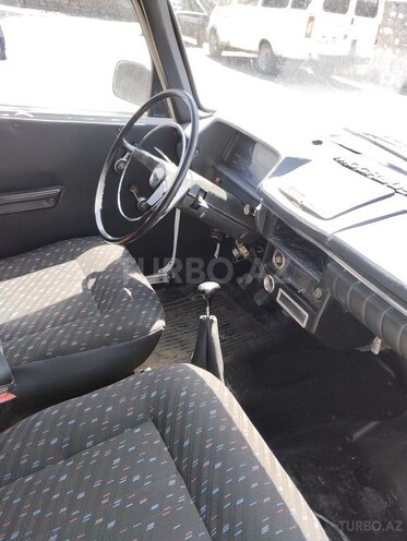 Moskvich  1990, 40,000 km - 1.5 л - Şəki