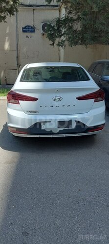 Hyundai Elantra 2019, 88,000 km - 2.0 l - Bakı