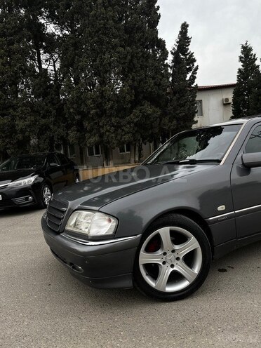 Mercedes C 220 1995, 350,000 km - 2.2 l - Sumqayıt