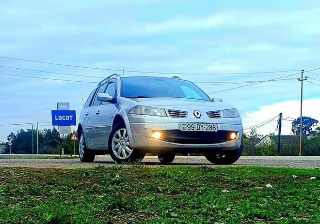 Renault Megane 2006, 259,000 km - 1.5 l - Qusar