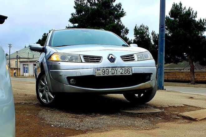 Renault Megane 2006, 259,000 km - 1.5 l - Qusar