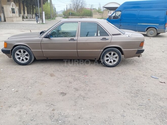 Mercedes 190 1989, 33,333 km - 2.0 l - Ağstafa