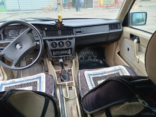 Mercedes 190 1989, 33,333 km - 2.0 l - Ağstafa