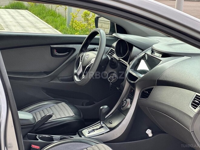 Hyundai Elantra 2011, 194,000 km - 1.8 л - Bakı