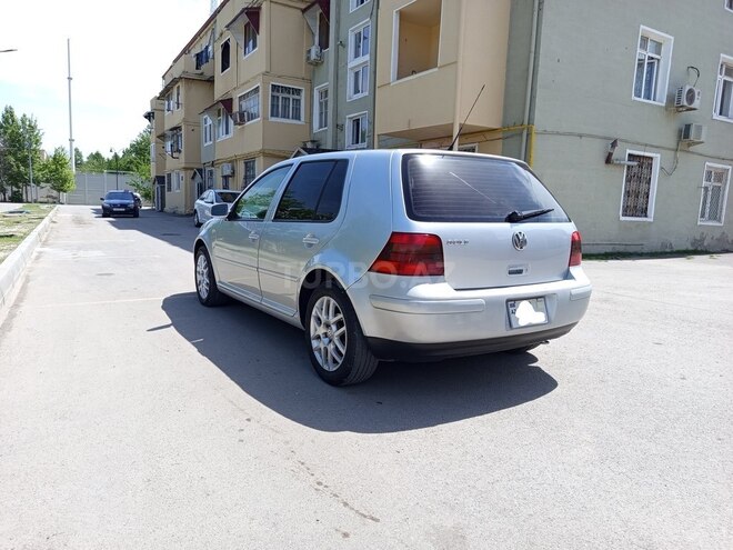 Volkswagen Golf 2002, 182,000 km - 2.0 l - Yevlax