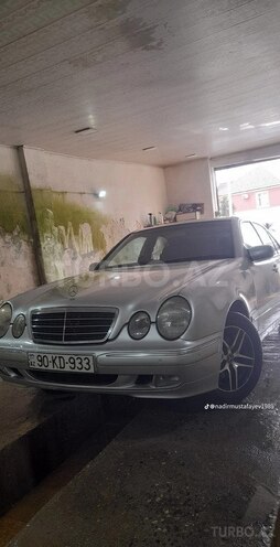 Mercedes E 280 1997, 280,000 km - 2.8 l - Bakı