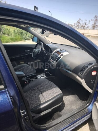 Kia Ceed 2008, 208,000 km - 2.0 l - Bakı