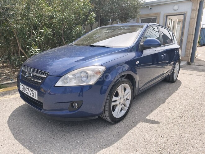 Kia Ceed 2008, 208,000 km - 2.0 l - Bakı