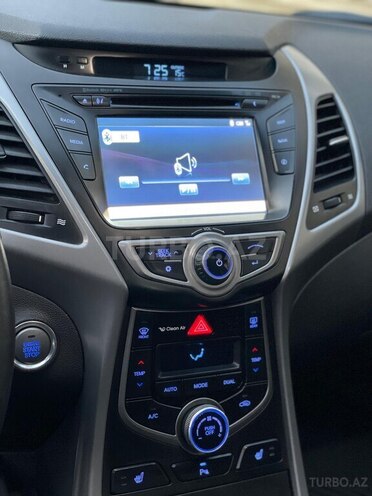 Hyundai Elantra 2014, 189,900 km - 1.8 l - Bakı