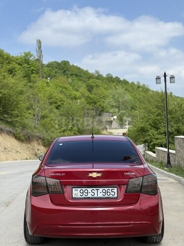 Chevrolet Cruze-2