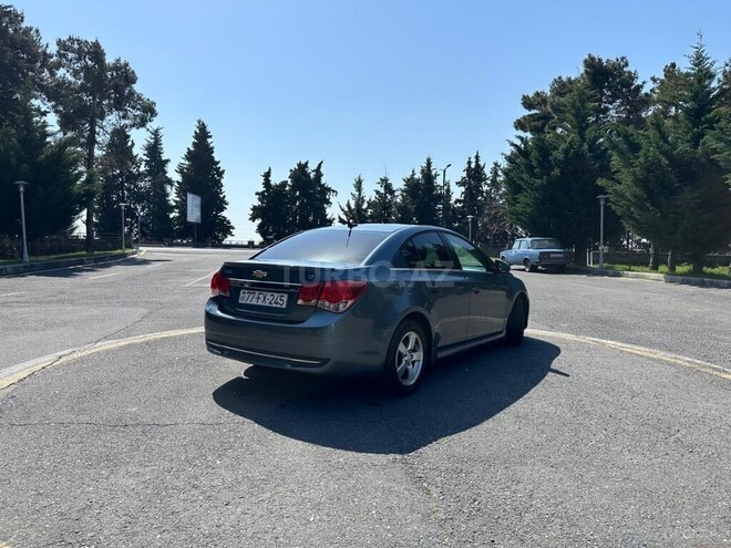 Chevrolet Cruze 2012, 196,000 km - 1.4 l - Qax