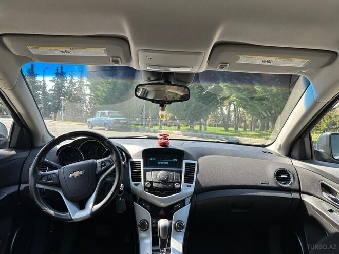 Chevrolet Cruze 2012, 196,000 km - 1.4 l - Qax