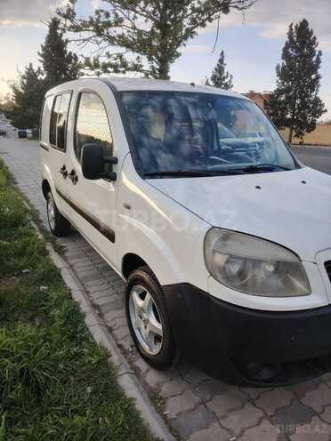 Fiat Doblo 2007, 180,000 km - 1.4 l - Gəncə