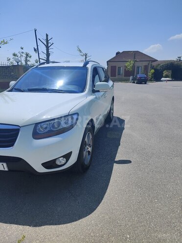 Hyundai Santa Fe 2011, 126,800 km - 2.0 л - Quba