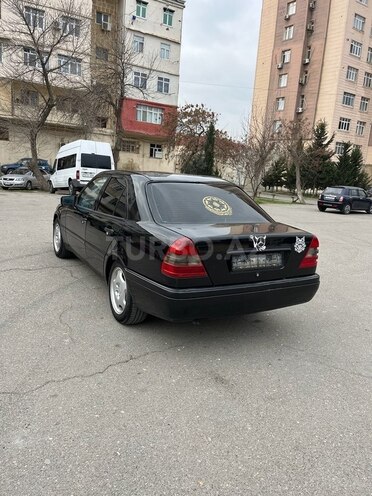 Mercedes C 180 1996, 235,000 km - 1.8 l - Sumqayıt