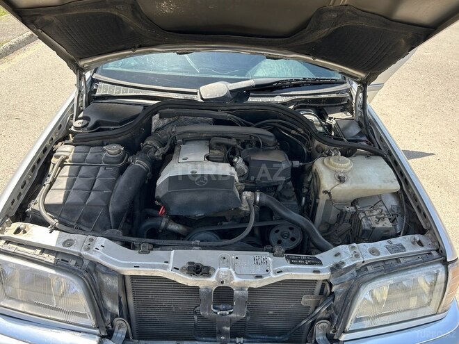 Mercedes C 200 1997, 305,000 km - 2.0 l - Bakı