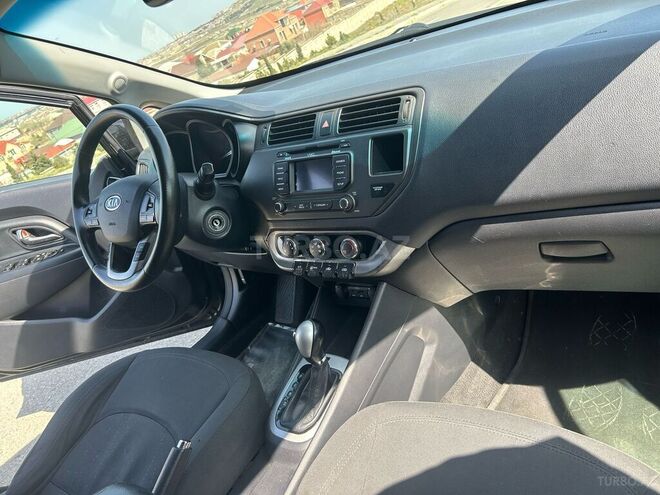 Kia Rio 2012, 235,000 km - 1.6 л - Bakı