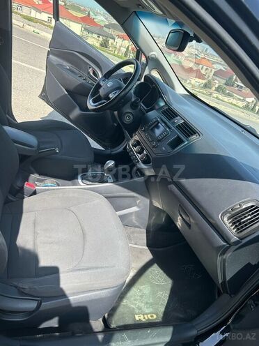 Kia Rio 2012, 235,000 km - 1.6 л - Bakı