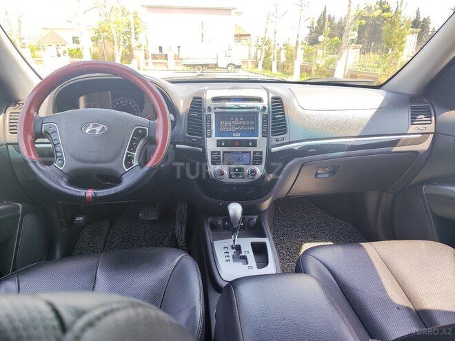 Hyundai Santa Fe 2011, 126,800 km - 2.0 л - Quba
