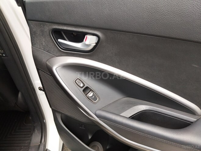 Hyundai Santa Fe 2013, 217,000 km - 2.0 л - Bakı