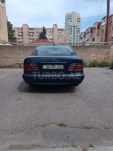 Mercedes E 220 d 2000, 454,000 km - 2.2 l - Bakı