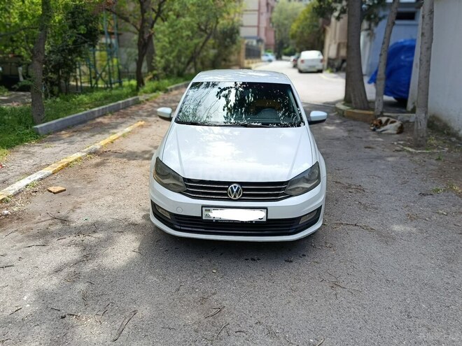 Volkswagen Polo 2018, 218,000 km - 1.6 л - Bakı