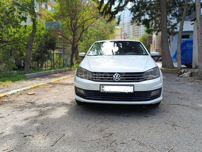 Volkswagen Polo 2018, 218,000 km - 1.6 л - Bakı