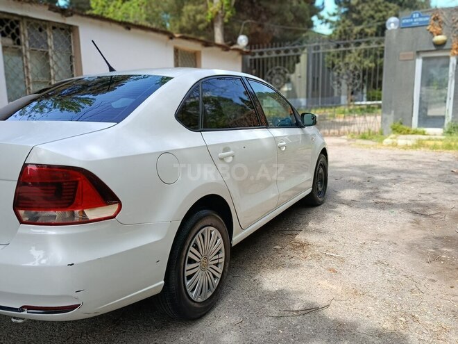 Volkswagen Polo 2018, 218,000 km - 1.6 л - Bakı