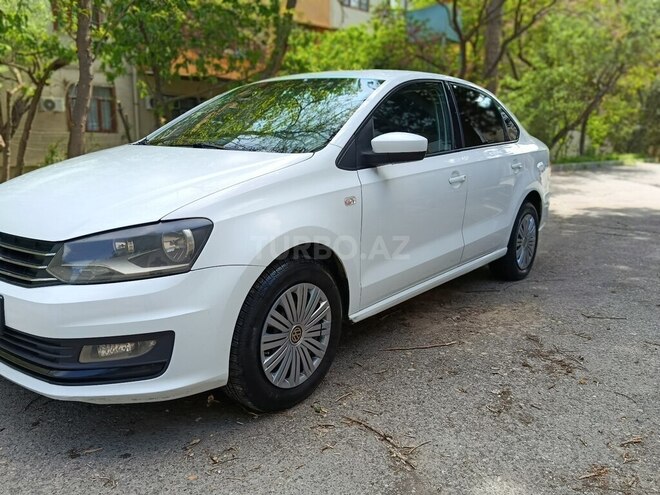 Volkswagen Polo 2018, 218,000 km - 1.6 л - Bakı