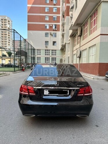 Mercedes E 220 d 2015, 189,000 km - 2.2 л - Bakı
