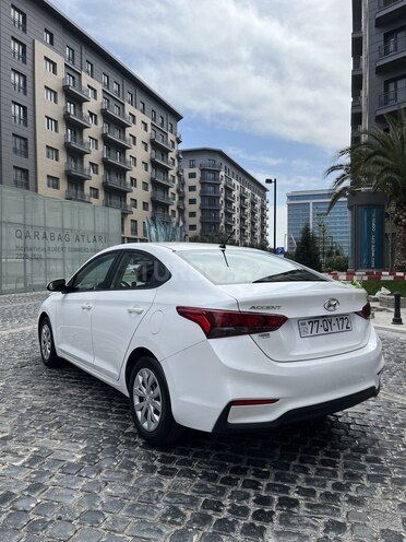 Hyundai Accent 2019, 160,934 km - 1.6 l - Bakı