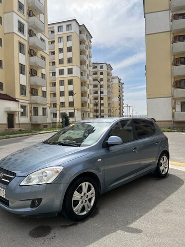 Kia Ceed 2008, 395,000 km - 1.6 л - Sumqayıt