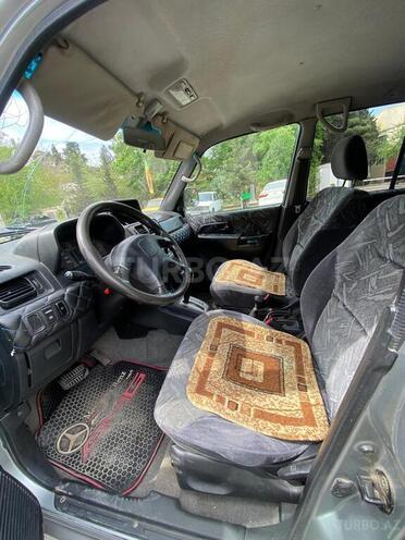 Mitsubishi Pajero io 2000, 120,888 km - 2.0 л - Bakı