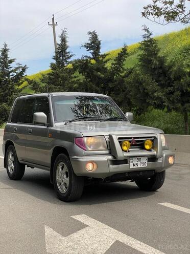 Mitsubishi Pajero io 2000, 120,888 km - 2.0 л - Bakı