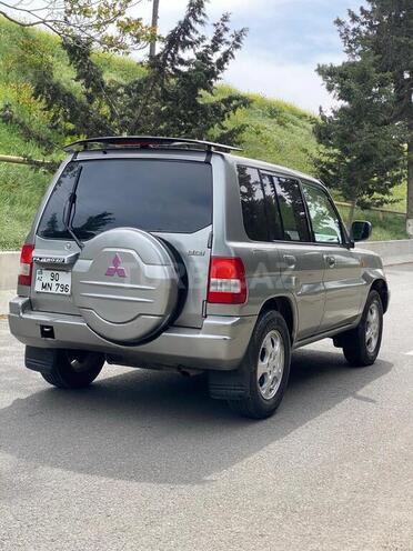Mitsubishi Pajero io 2000, 120,888 km - 2.0 л - Bakı