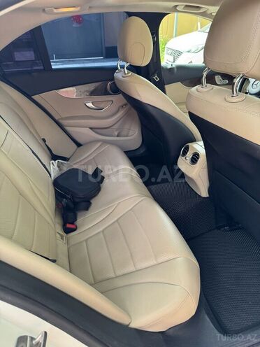 Mercedes C 300 2016, 180,000 km - 2.0 л - Bakı