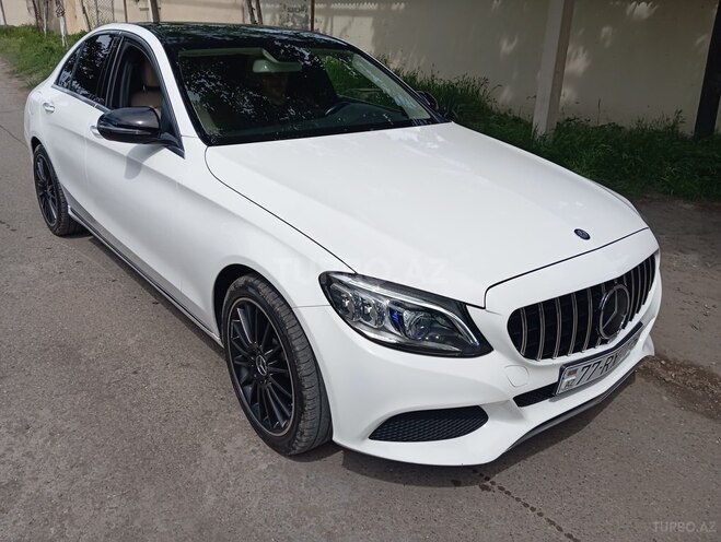 Mercedes C 300 2016, 180,000 km - 2.0 л - Bakı