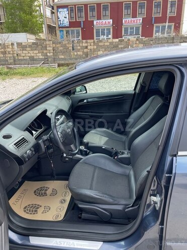 Opel Astra 2005, 250,000 km - 1.3 л - Bakı